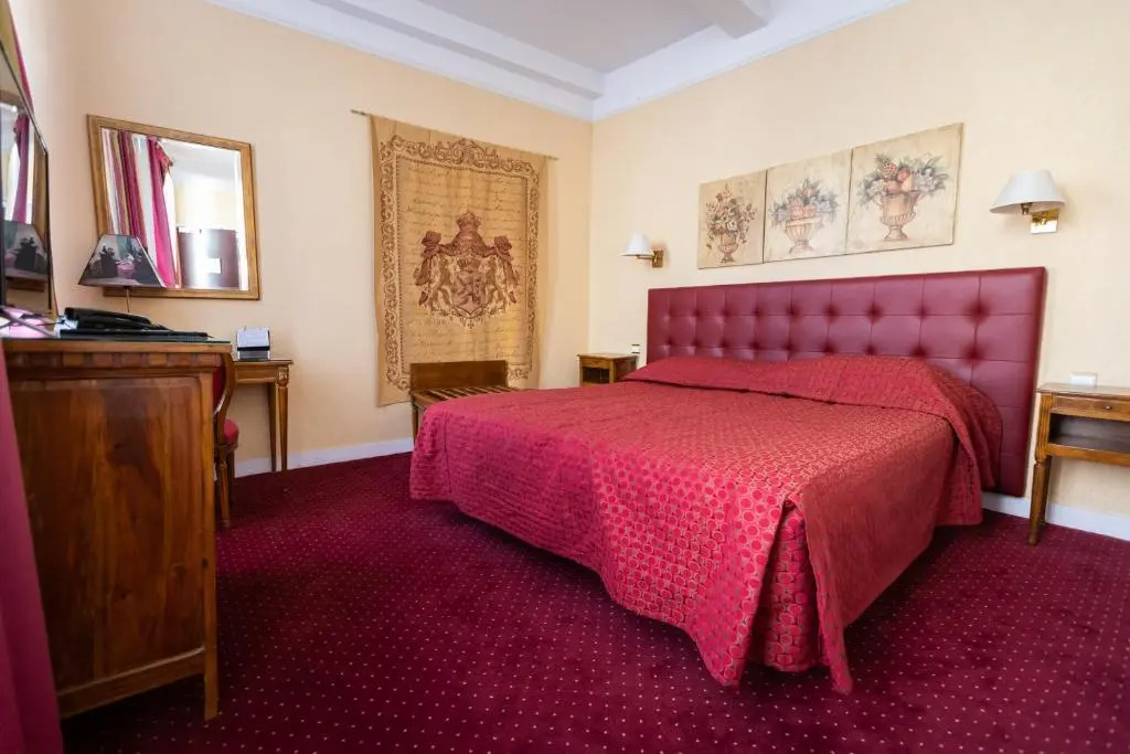 Churchill Hotel Bayeux Centre