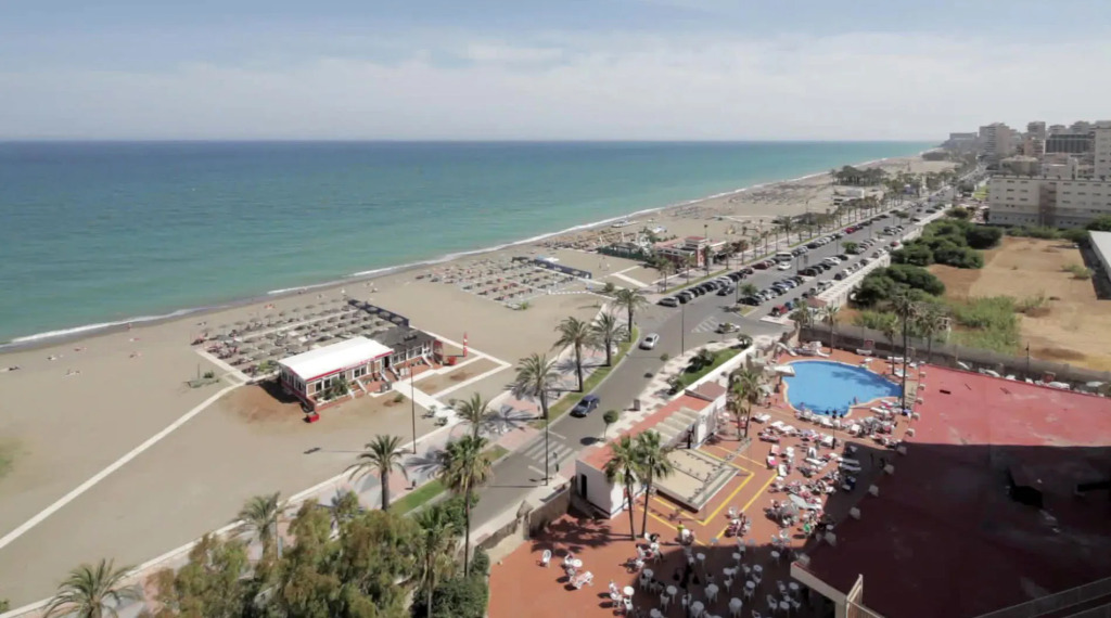 Hotel Puente Real