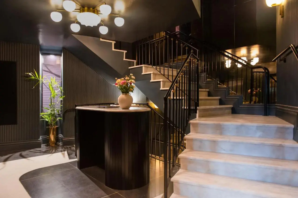 Mayer House