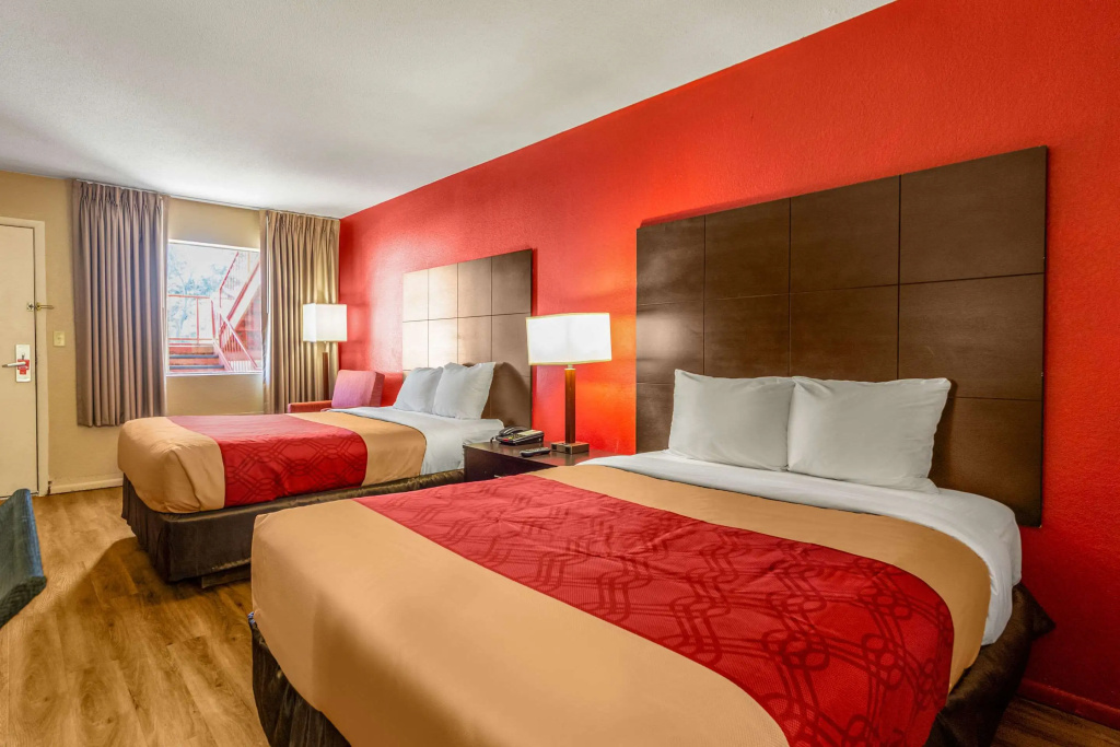 Econo Lodge Meridian South