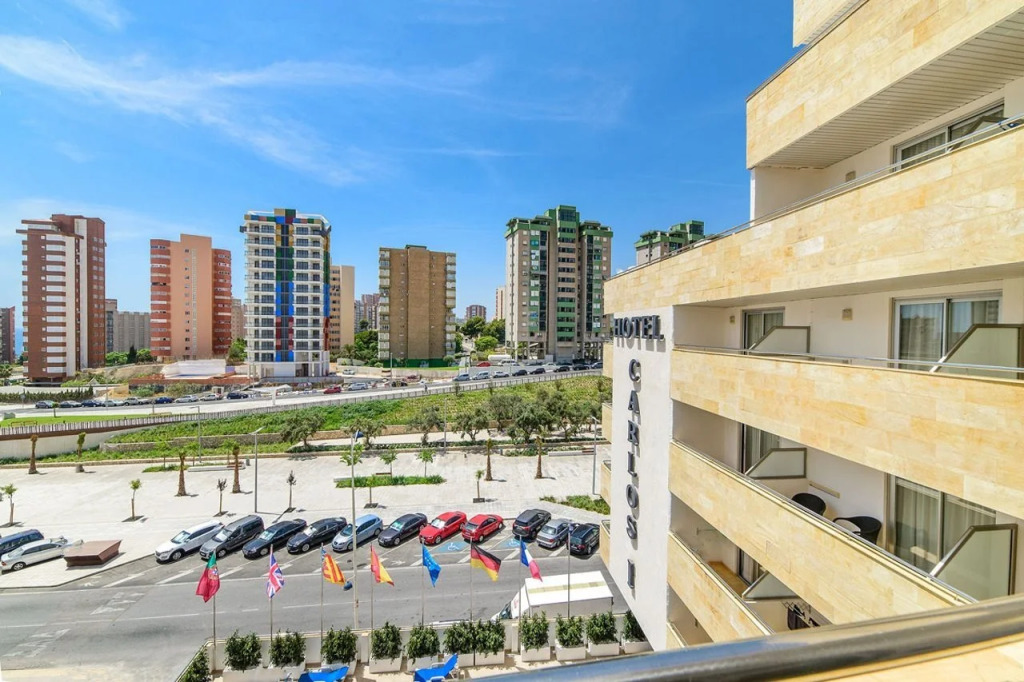 Hotel Carlos l