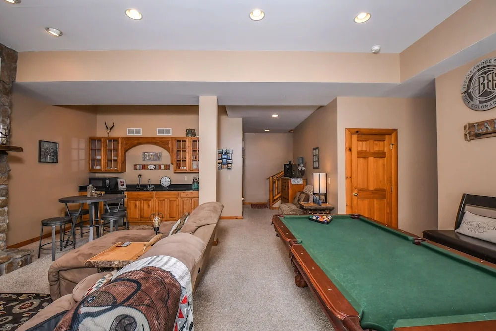Pinnacle Retreat 5 Bedroom House