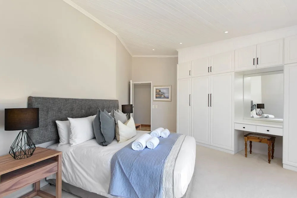 Villa Kyma by HostAgents