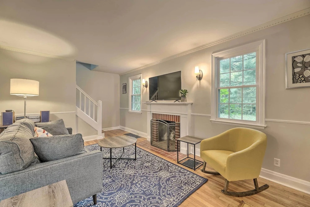 Charming Cincinnati Home < 10 Mi to Downtown!