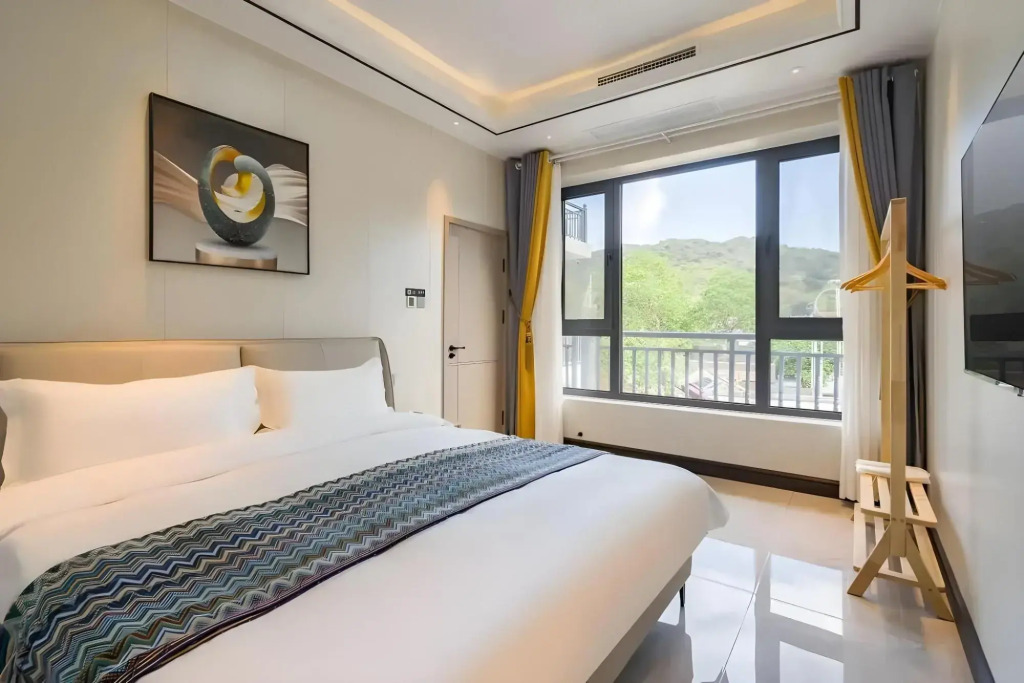 Floral Hotel· Beijing Meet Mountain hotel