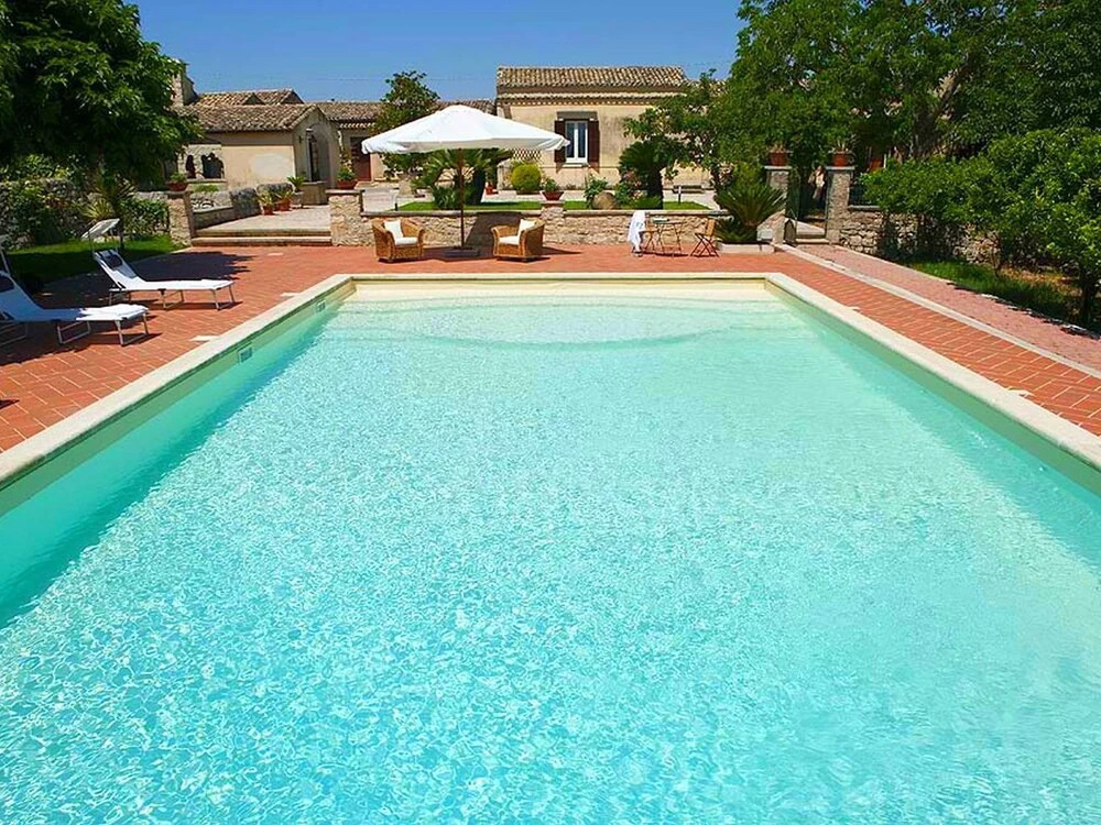 Charming Part of Traditional 'baglio' With Pool and Strategic Location