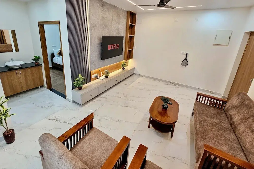 TrueLife Summit Suites