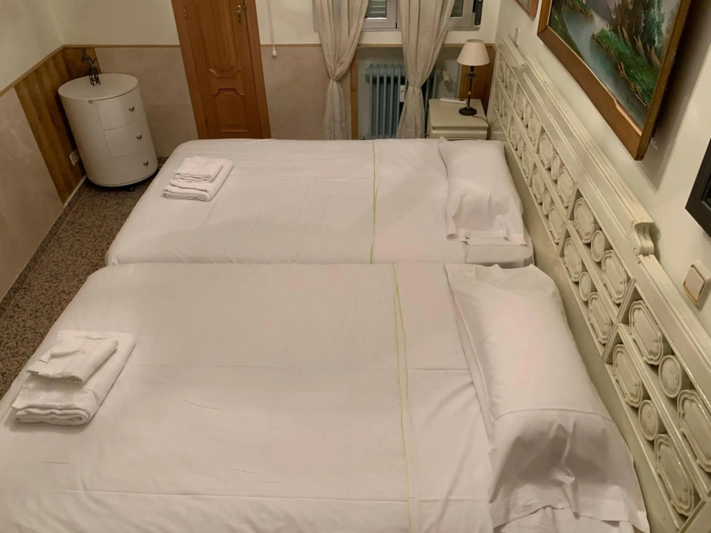 Apartamentos Suites Torr Av América - López de Hoyos