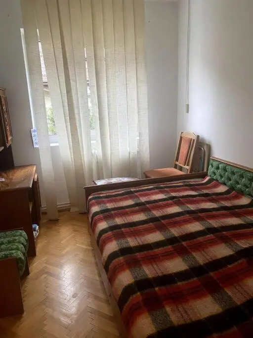 cozy two-bedroom apartment