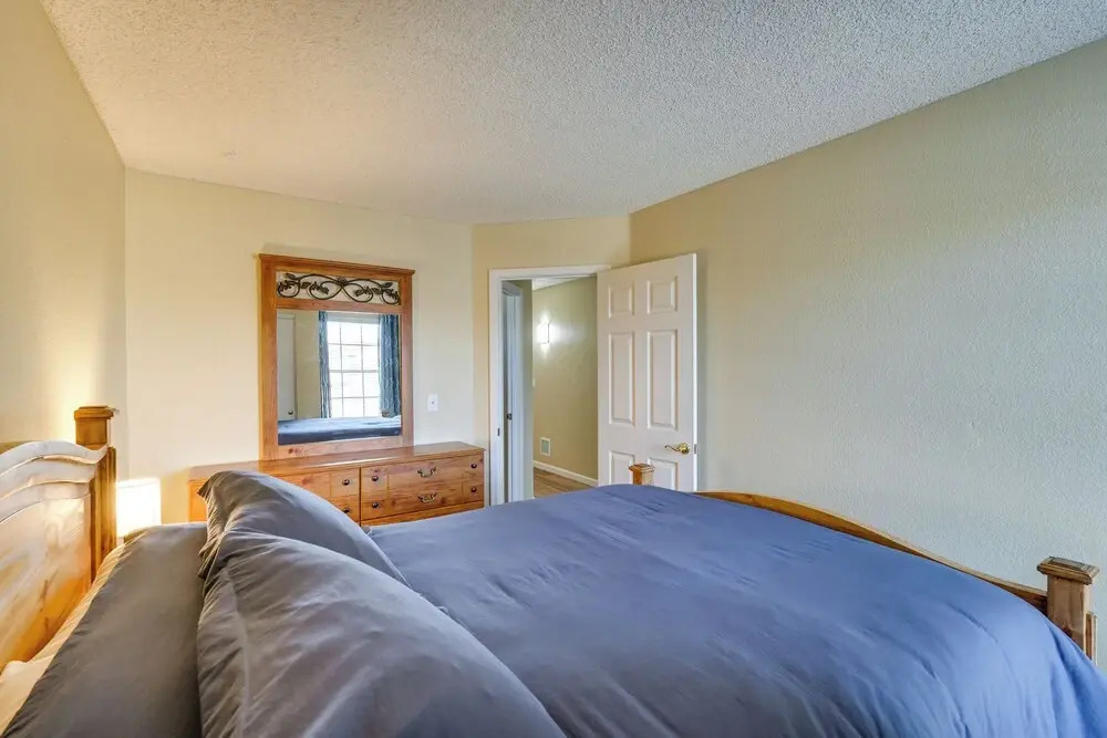 North Phoenix Home! Great Location + Private Patio