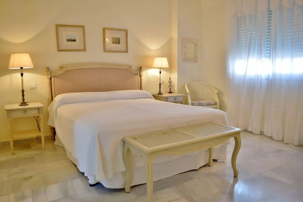 SERINAMAR- Los Naranjos de Marbella