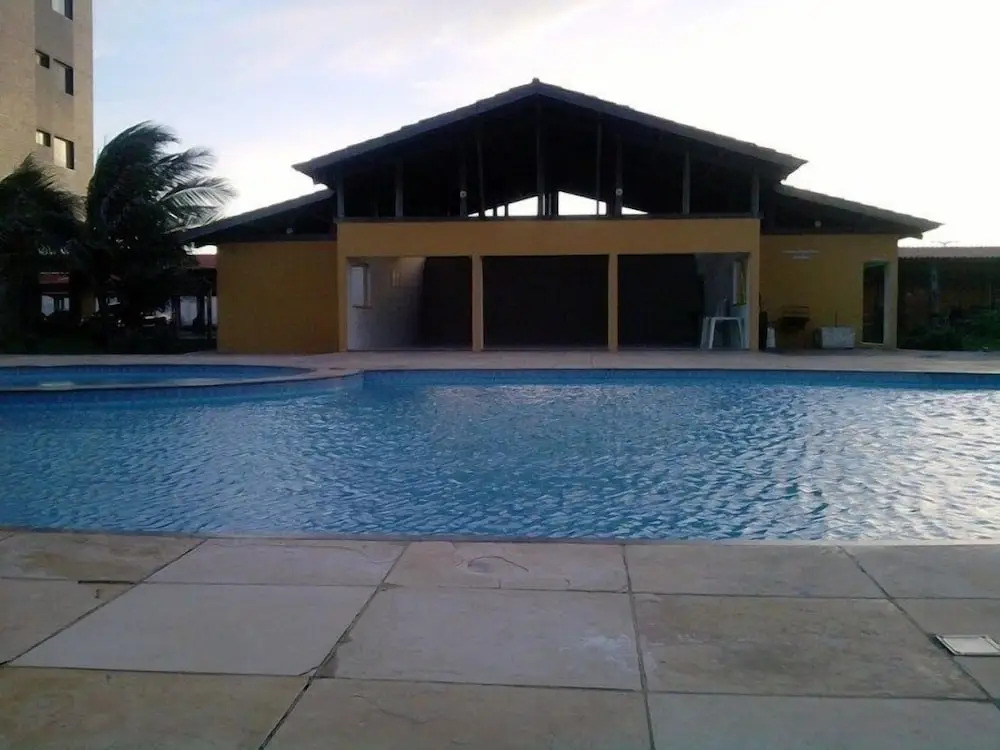 Apartamento 2 suítes lindo e vista mar