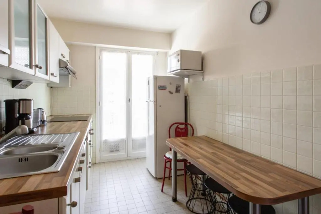 Nice flat w balcony and garage in Nice 5 min to the station - Welkeys