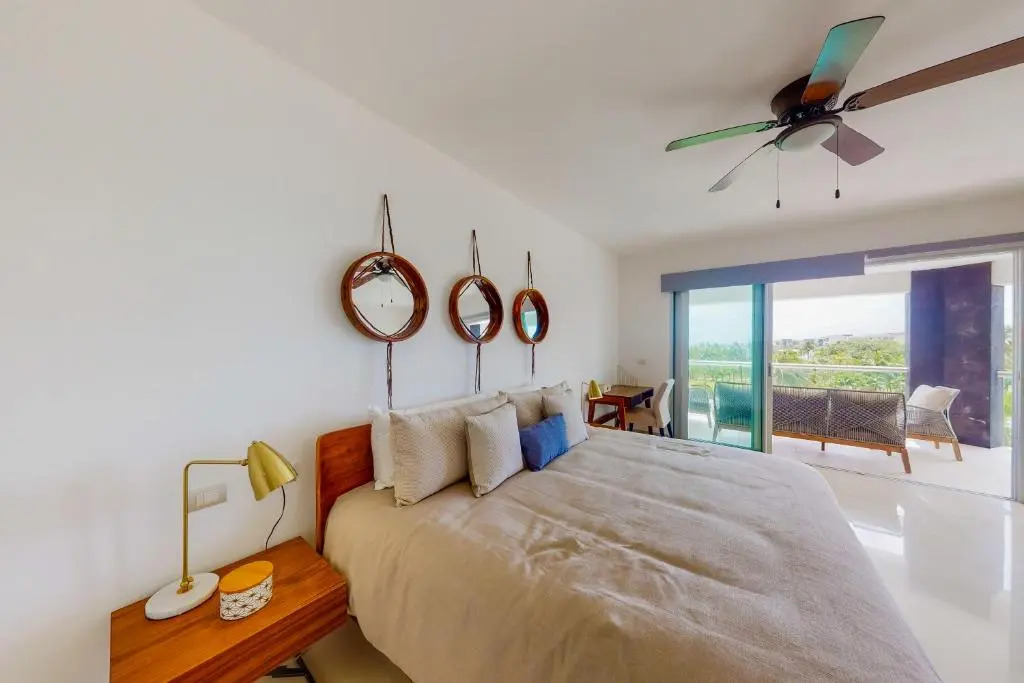 Hakuna Matata 725N at Mareazul Beachfront