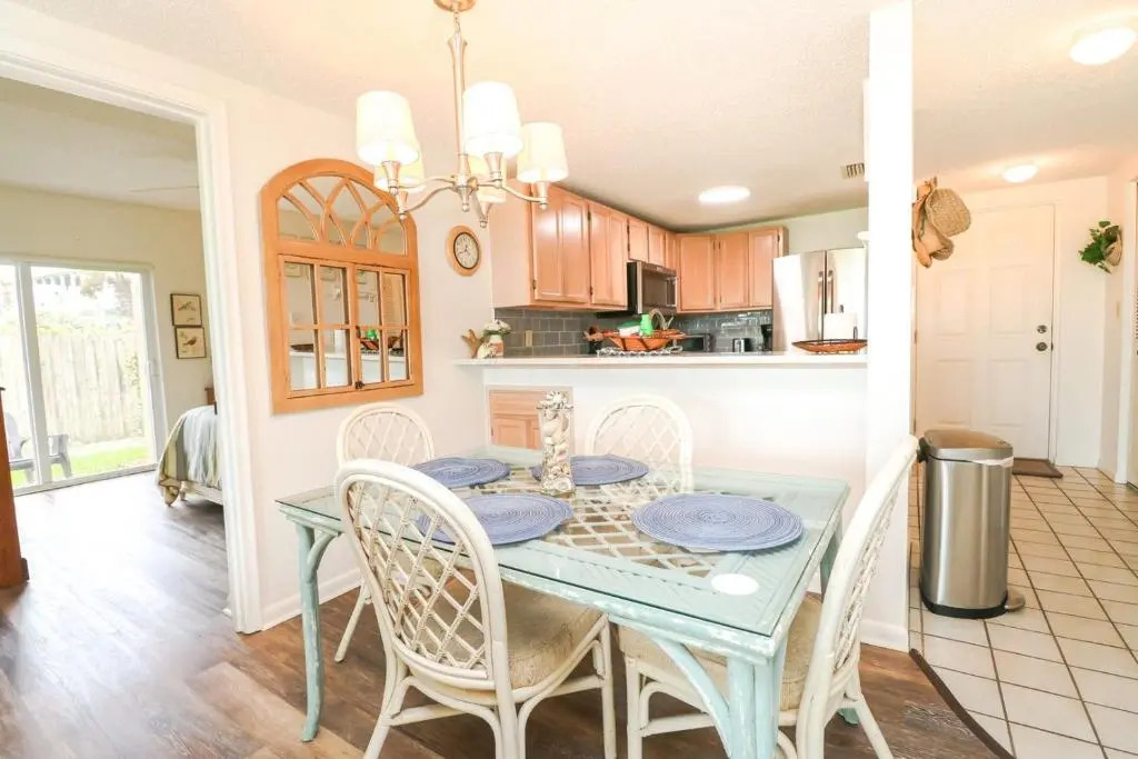 Creston House 11B