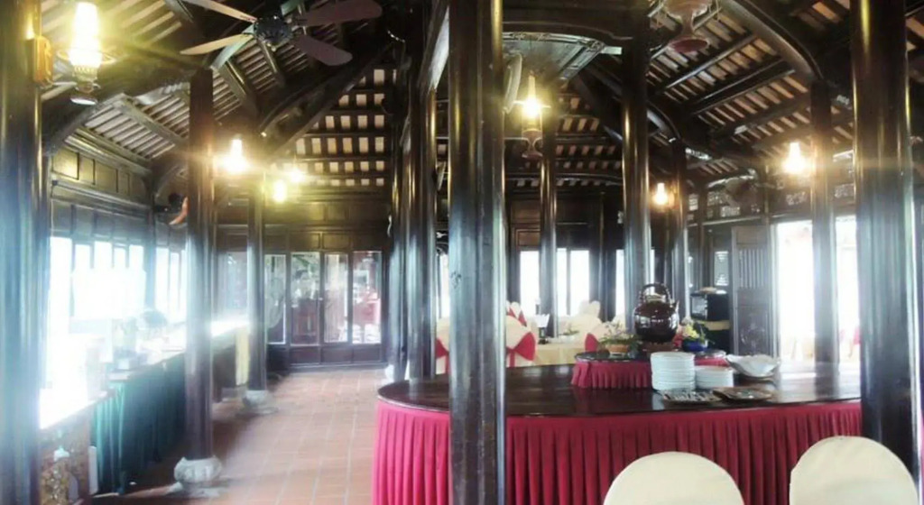 Thanh Noi Hotel