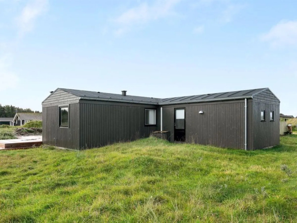 "Folkhart" - 480m from the sea in NW Jutland