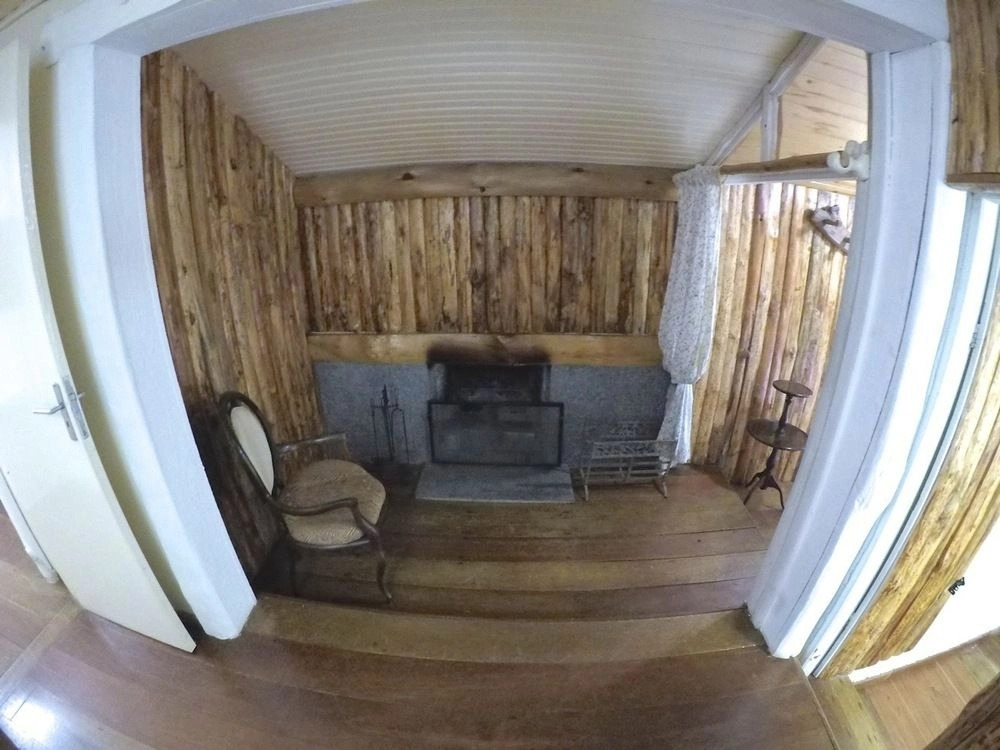 Pousada Casa Mantiqueira - Próxima ao Capivarí e opções de Hidromassagem
