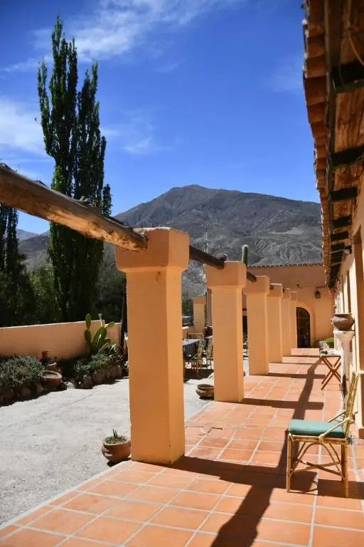 Hosteria La Granja
