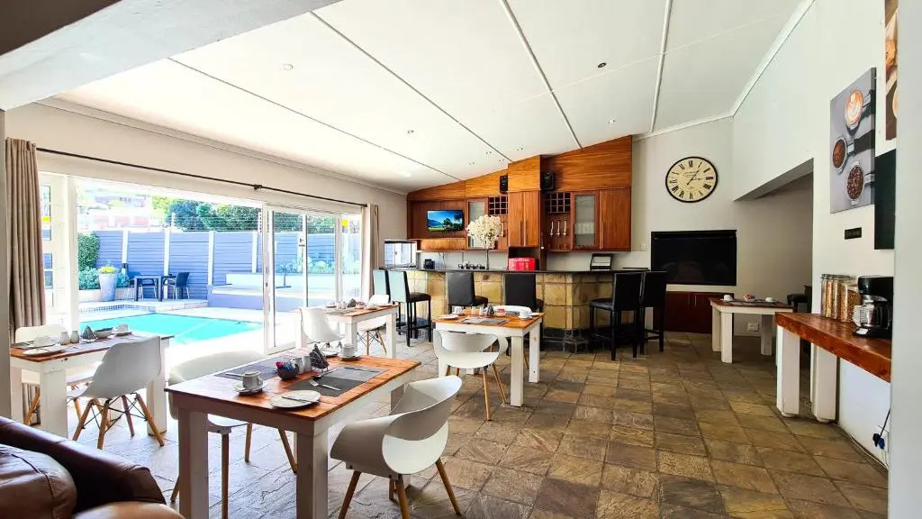 Lido Living