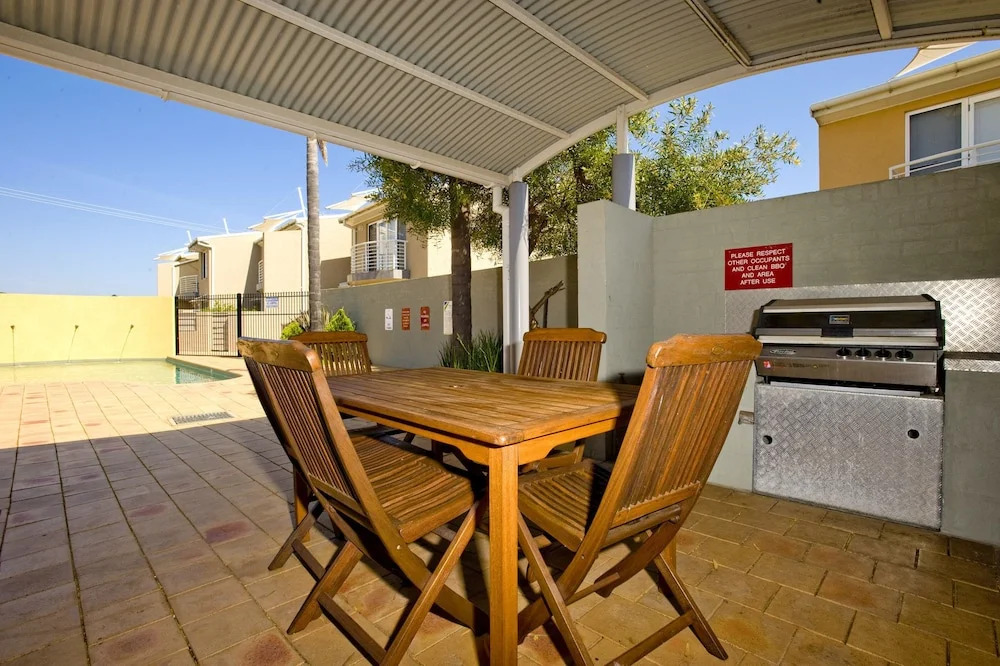 Sandcastles Unit 18 - Fingal Bay