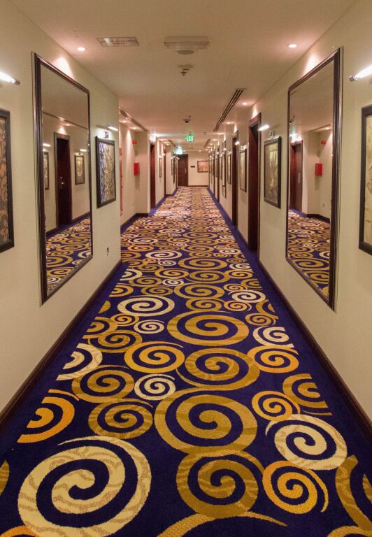 Strato Hotel By Warwick