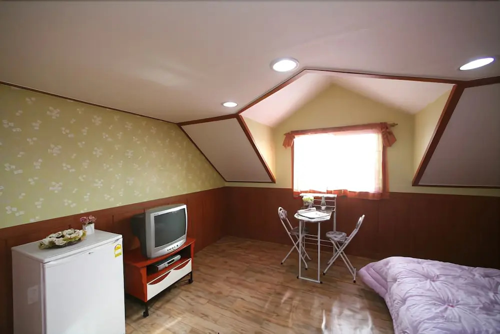 Taean Caribbean Heart Pension