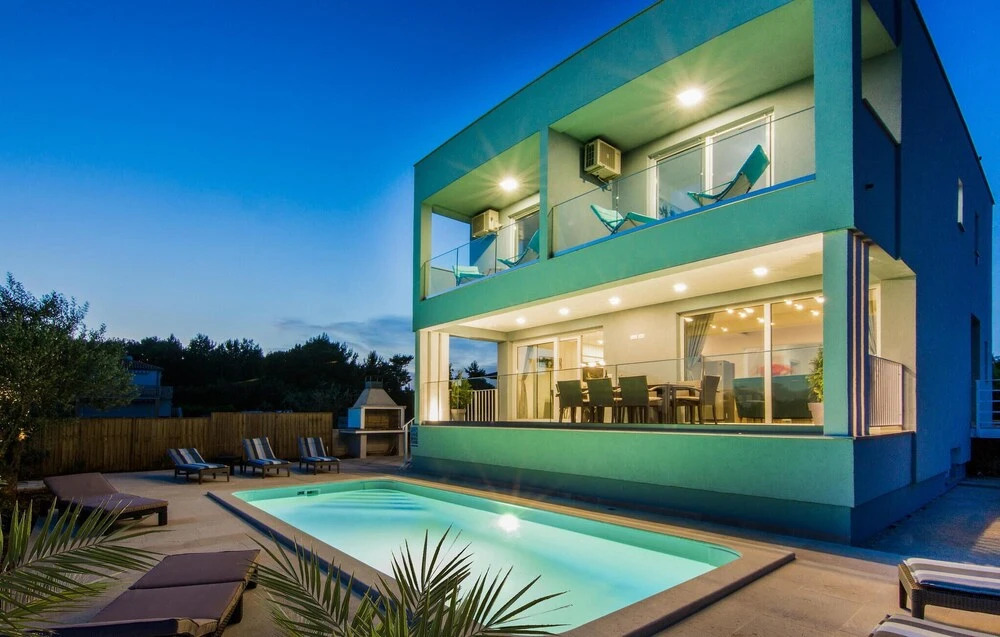 Amazing Home In Fazana