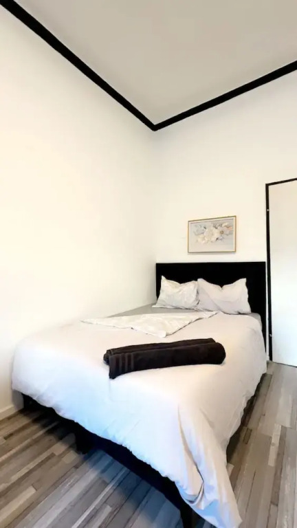 Stylish 1BR Long Stay Close to AKH