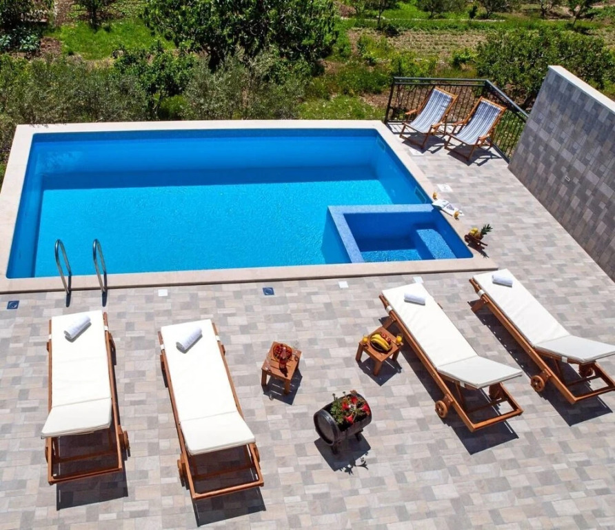 House Brstilo