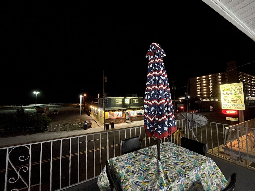 Searay Motel