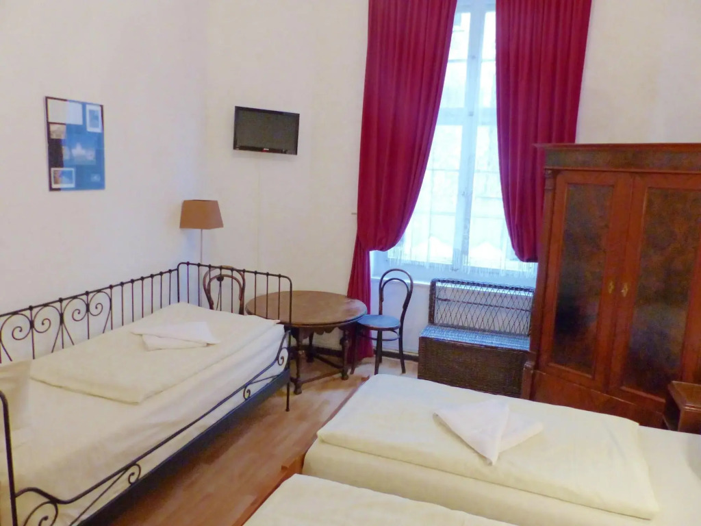 Hotel Pension Waizenegger am Kurfürstendamm