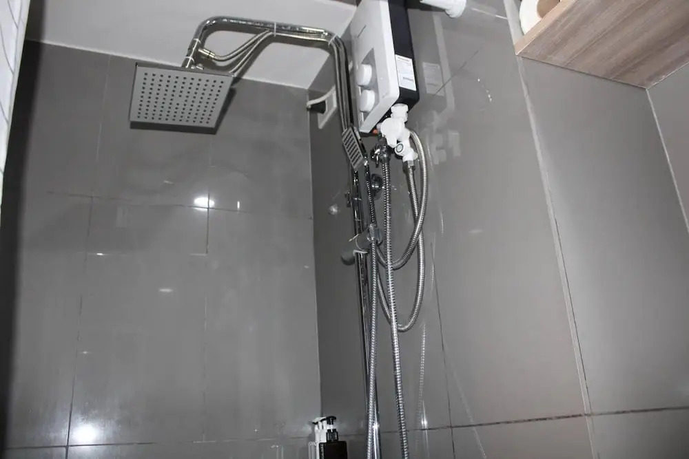 Sleeps 2 With Netflix and Free Wi-fi