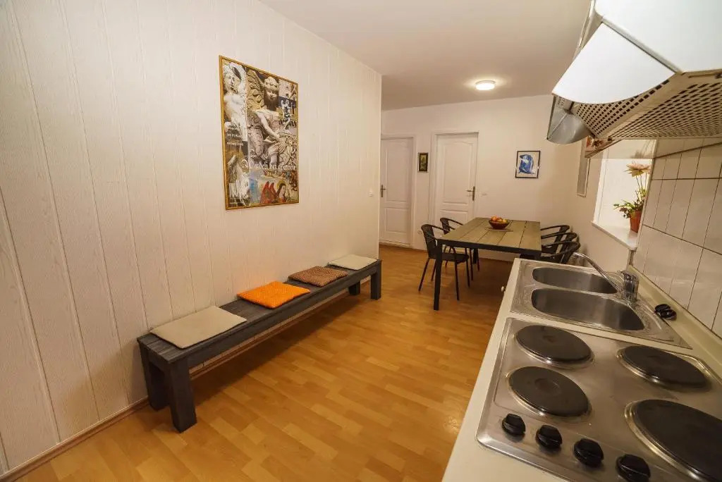 Villa Alithia Silver