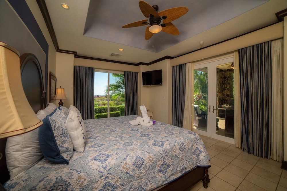 Vista Bahia 3F 1 bdr Ocean View in Los Suenos