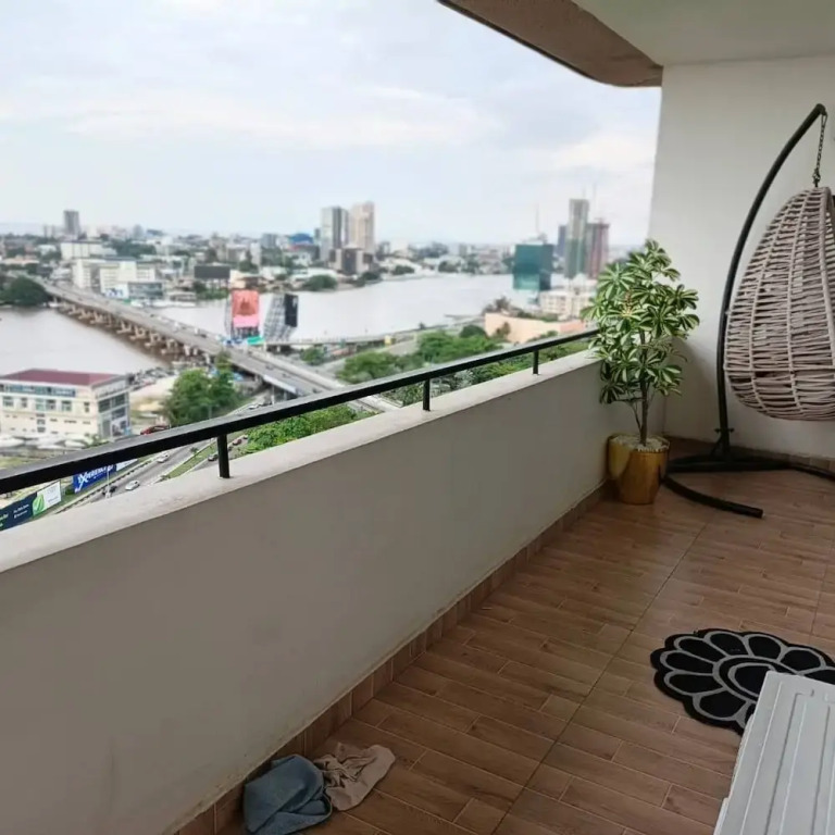 Top Loft 3 Bed   Penthouse Apartment