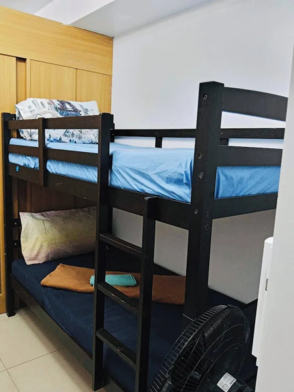 Gentle Pasay City Apartment for Rent - Perfect Family Getaway Near Mall of Asia