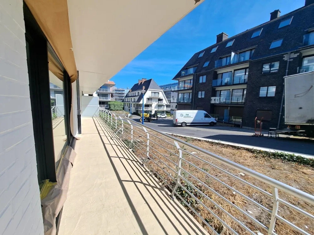 Spacious Family Stay Near the Beach