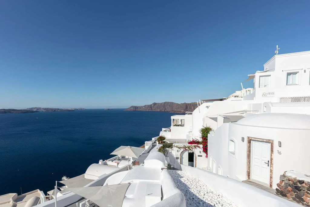 Canaves Ena - Small Luxury Hotels of the World