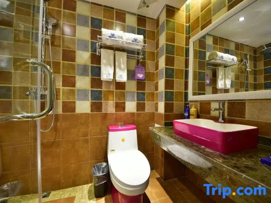 Yixin Theme Hotel