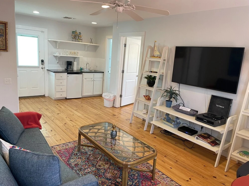 Chic Charmer 3 Bedroom Home by Redawning