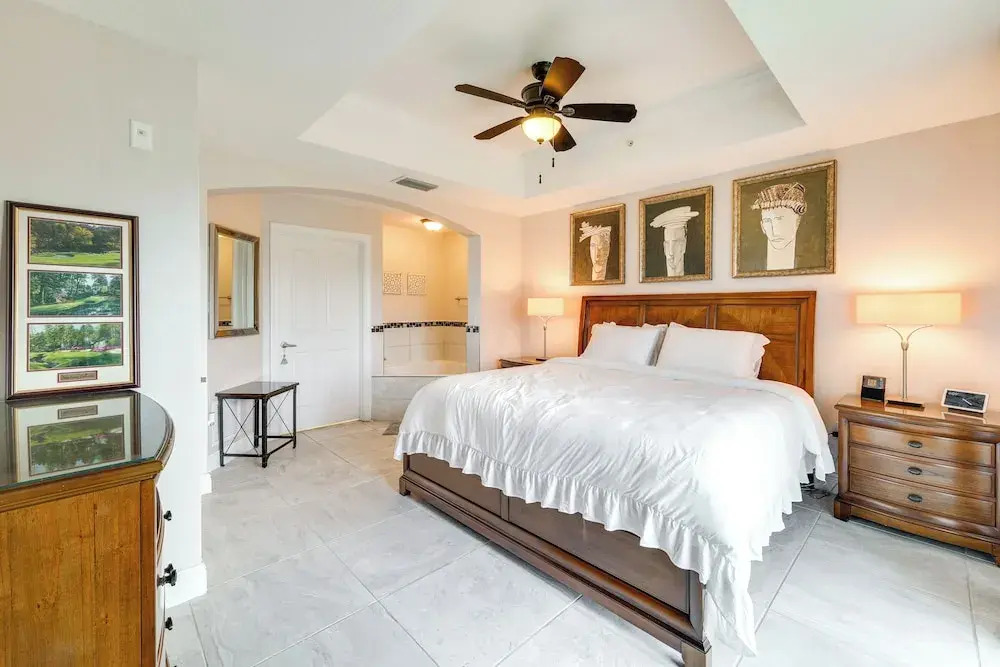 Golf Views: Kissimmee Condo on Reunion Course