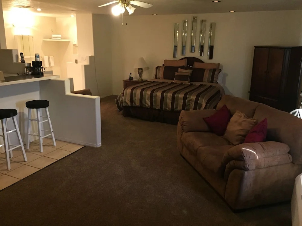 lovington inn