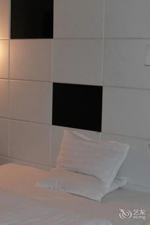 Sam Hotel