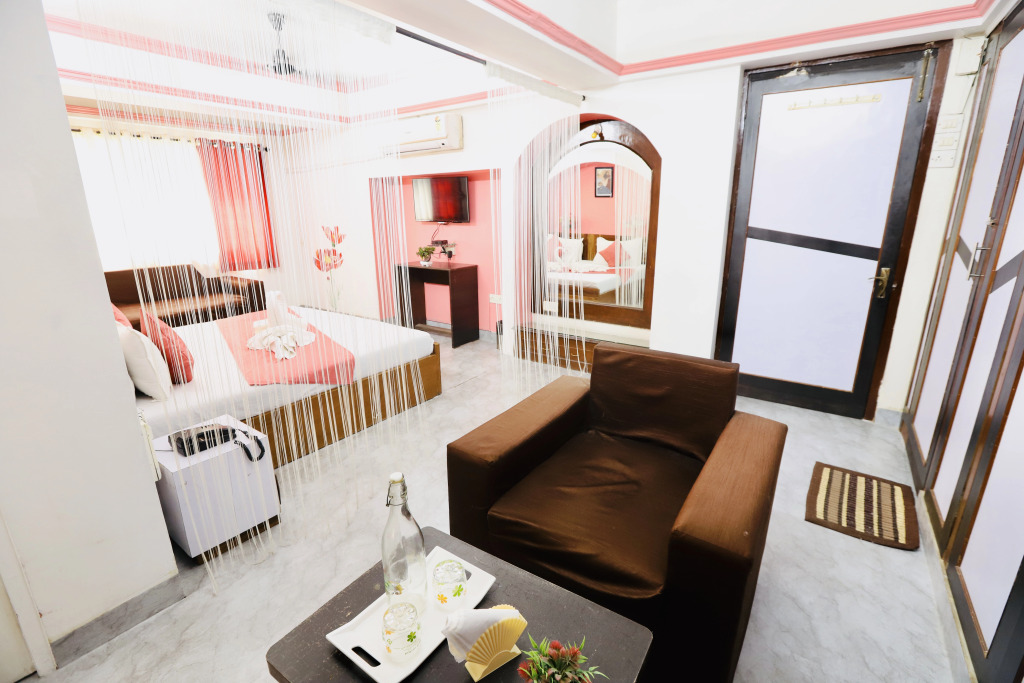 Kalpataru Hometel