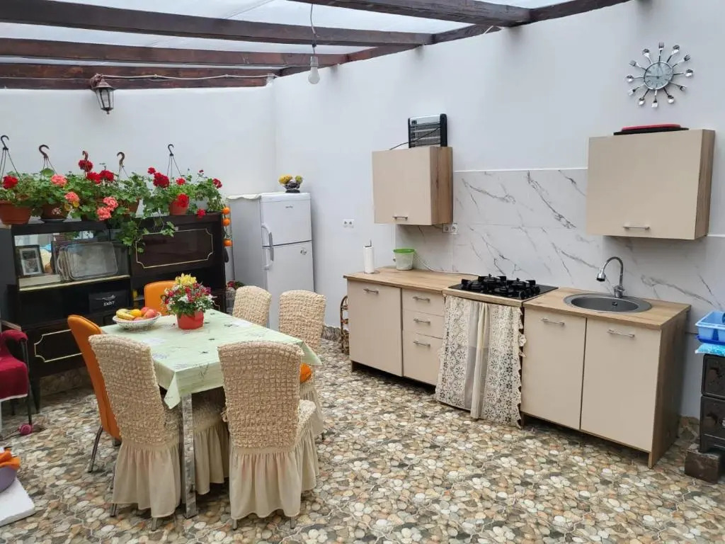 Apartament cu terasa si gratar
