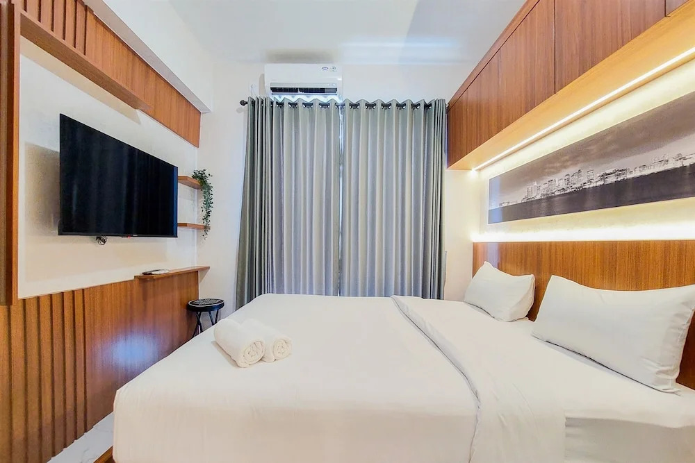 Fully Furnished And Simply Studio At Sky House Bsd Apartment