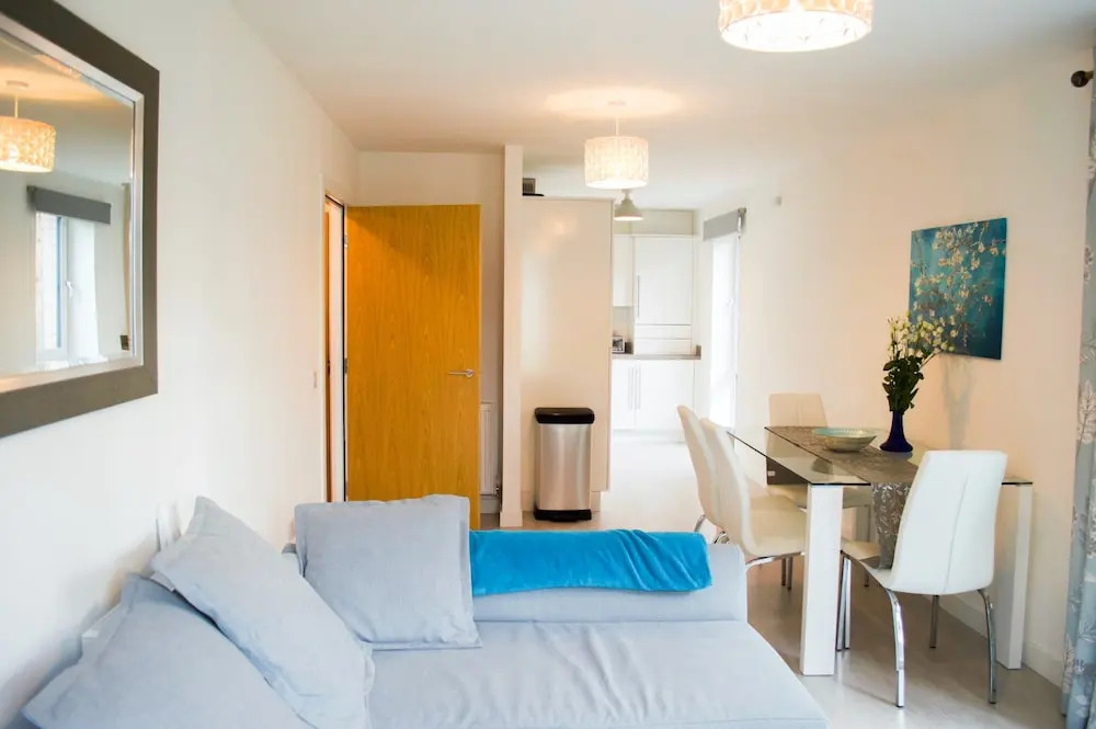 2 Bedroom Flat Close To The City Centre