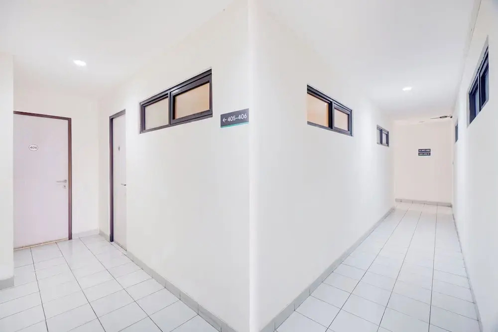 Hotel O J&B Smart Jatinegara
