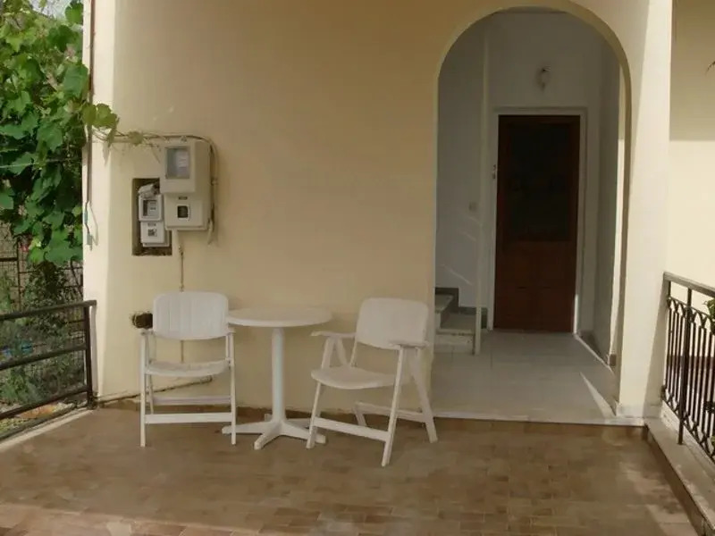 Stefanos Apartments